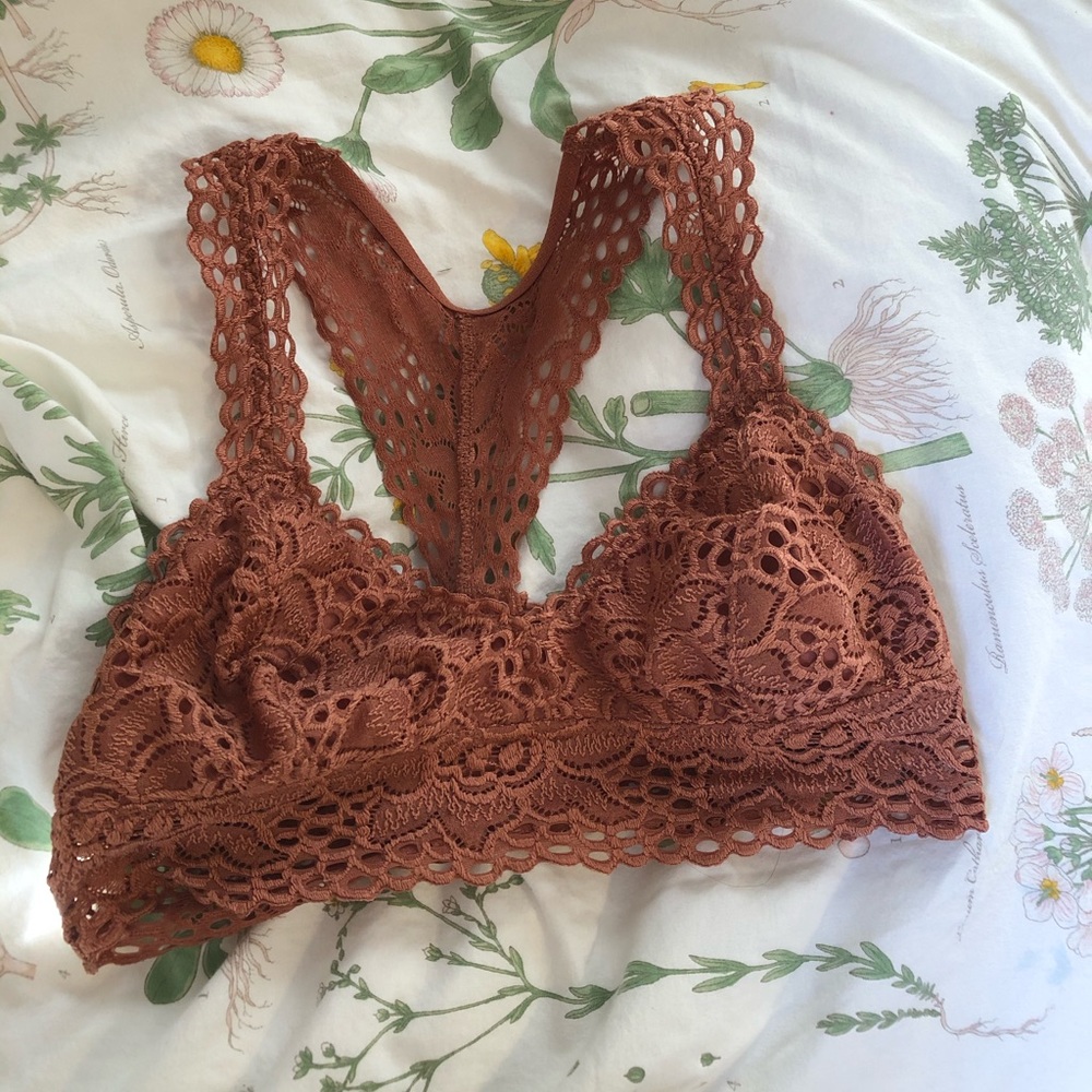 Coral Pink Aerie Bralette🌷